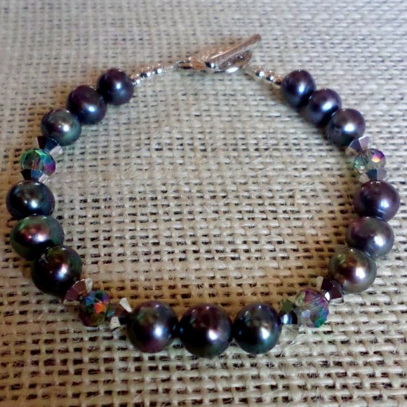 ***NEW*** Peacock Freshwater Pearl Bracelet - Picture 2 of 4